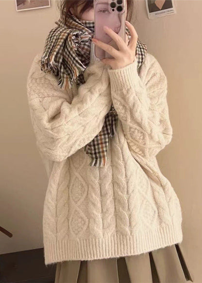 Retro Twist Sweater Glutinous